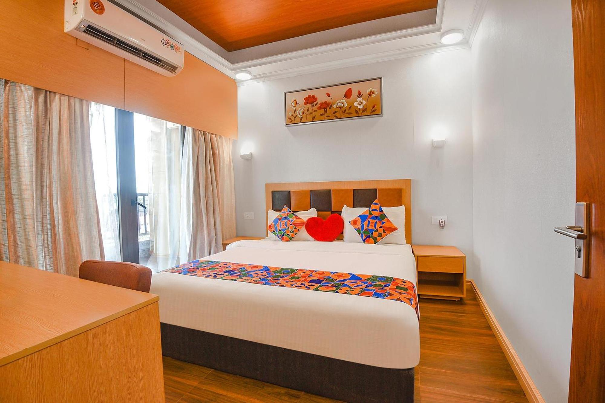 Fabhotel Prime Infantaria Comfort - 200M From Calangute Beach Bagian luar foto