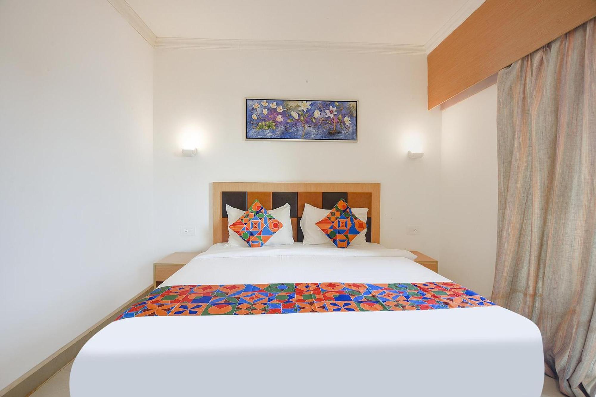 Fabhotel Prime Infantaria Comfort - 200M From Calangute Beach Bagian luar foto