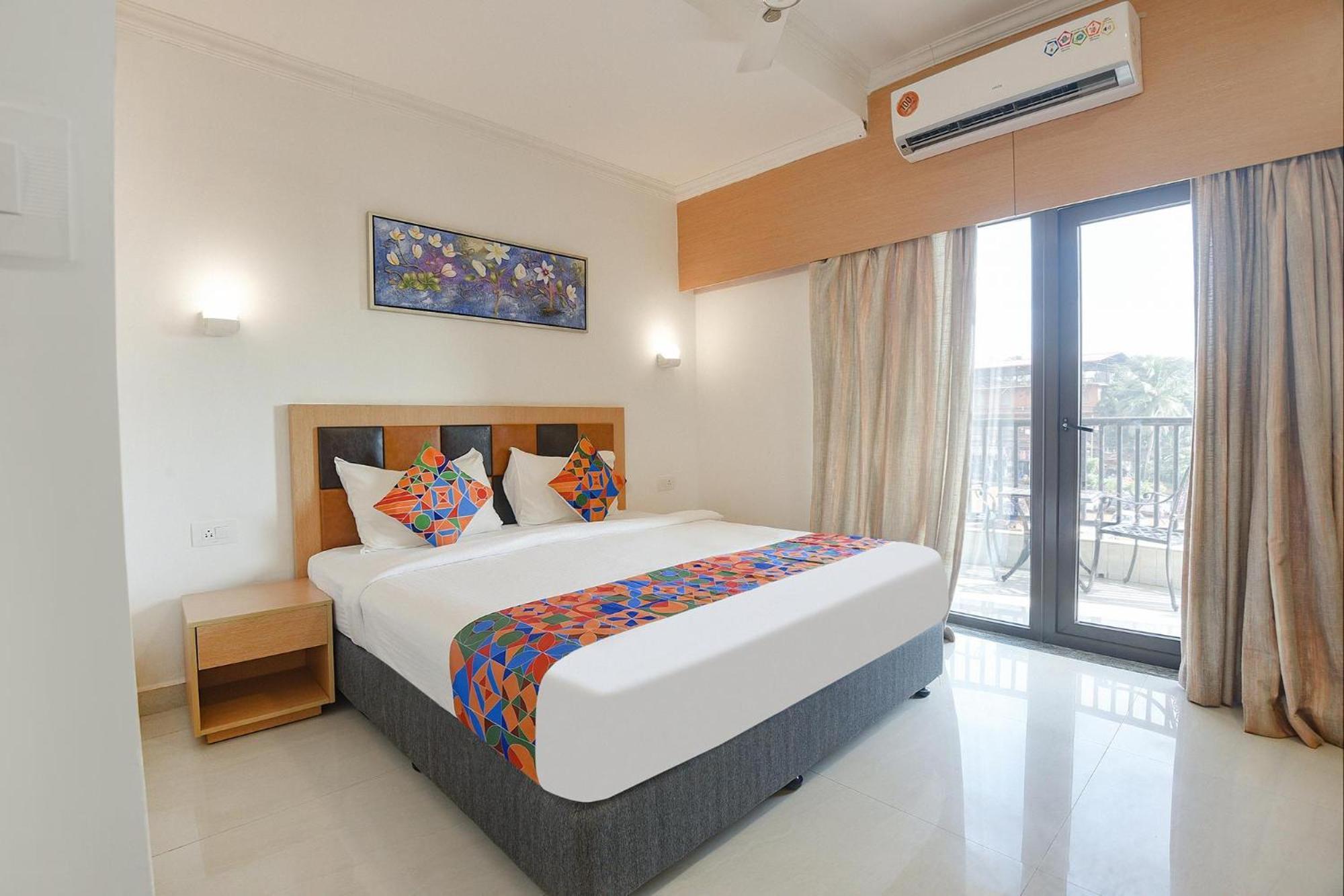 Fabhotel Prime Infantaria Comfort - 200M From Calangute Beach Bagian luar foto